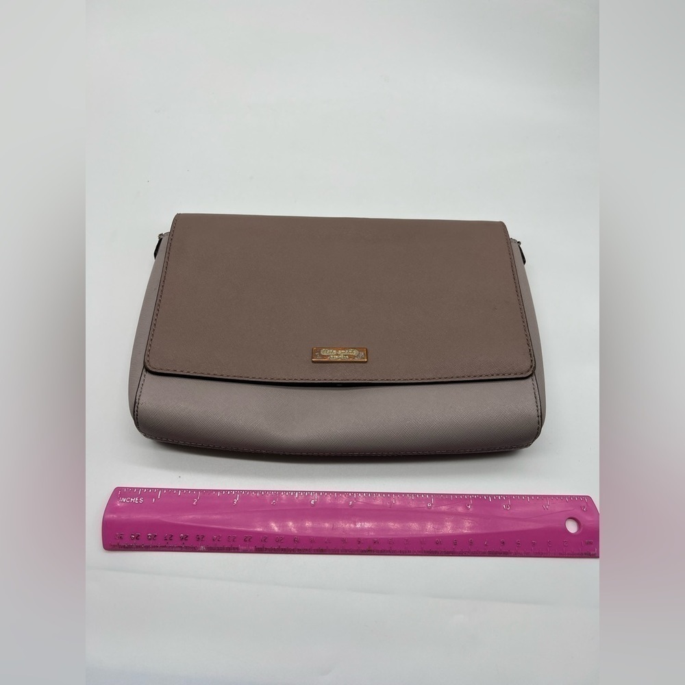 Kate Spade well loved 2 toned clutch bag - Picture 7 of 10